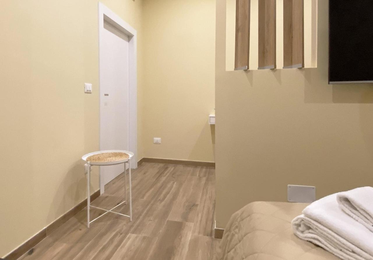 Sami B&B And Holidays Home Taranto Exterior foto