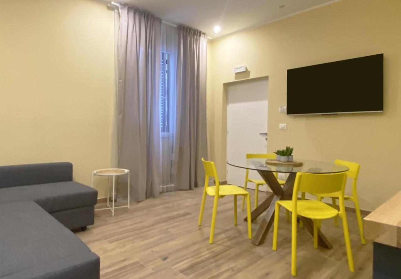 Sami B&B And Holidays Home Taranto Exterior foto